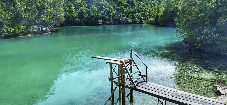 Visit Sugba Lagoon in Siargao, Philippines, for an unforgettable