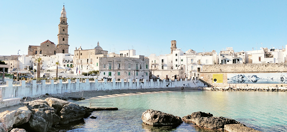 bari-airport-cheapest-flight-to-puglia-italy